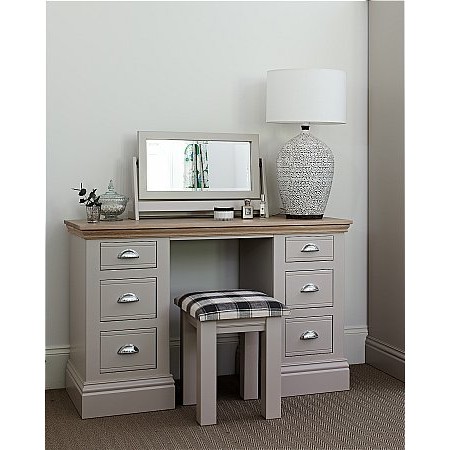 Hill And Hunter - New England Double Pedestal Dressing Table