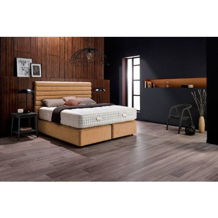 Harrison Spinks - Caspian 13750 Divan