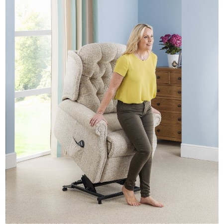 Celebrity - Woburn Standard Fabric Cloud Zero Riser Recliner